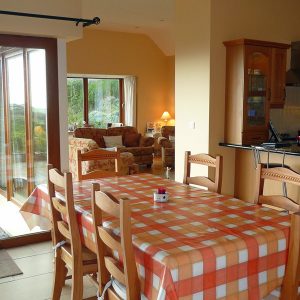 Holiday Cottage, Kerry, Ireland, Ard na Gaiote, Dining with Sea View, Pict. 4, Holiday Home with Sea and Mountain Views for Rent in Ireland along the Ring of Kerry, VRBO