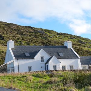 Ferienhaus, Kerry, Irland, Holiday Home, Kerry, Ireland, Atlantic Dreams 05, Front Elevation, Holiday Home with Sea and Mountain Views for Rent in Ireland along the Ring of Kerry, VRBO