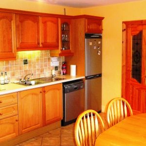 Holiday Home, Kerry, Ireland, Dellwood Lodge 07, Kitchen Pict. 2, Rent an Irish Cottage with Sea View along the Wild Atlantic Way in Kerry, VRBO