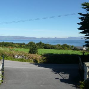 Taobh na Greine, The View, Pict. 5. Rent an Irish Cottage with Sea View along the Wild Atlantic Way in Kerry from www.fir-darrig.net. Rent a Holiday Home with Seaview in Ireland along the Ring of Kerry.