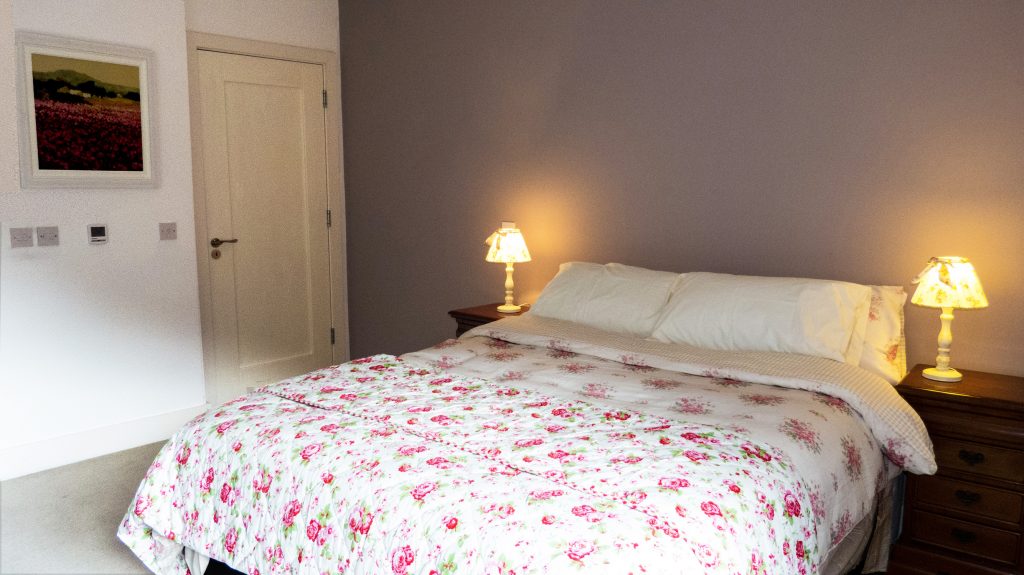 Holiday Home, Kerry, Ireland, Michaels 15, Bedroom 3, Pict. 1, Rent an Irish Cottage with Sea View along the Wild Atlantic Way in Kerry